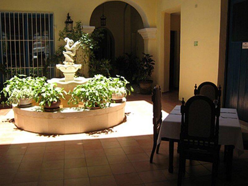 CE34DC596C8DD5724E5C2430AEFC015F