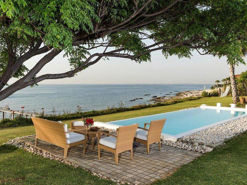 D461919614913D040C37A71F262B94BE