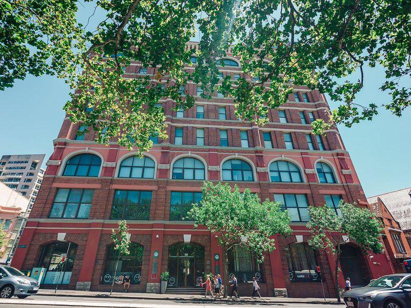 30FDF85A8EAA7BC70FA1B17CFA88CA33