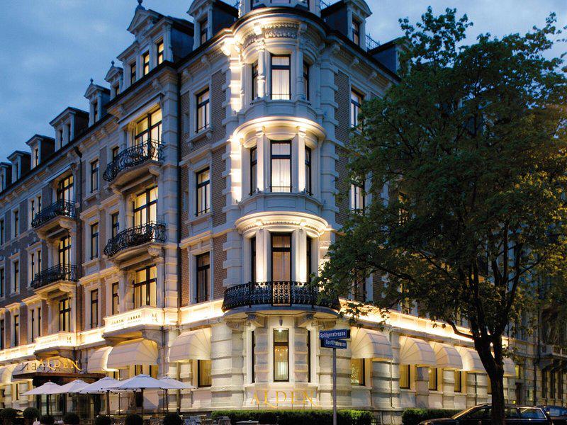 F2055CBA3B74D6B21C69408886748862