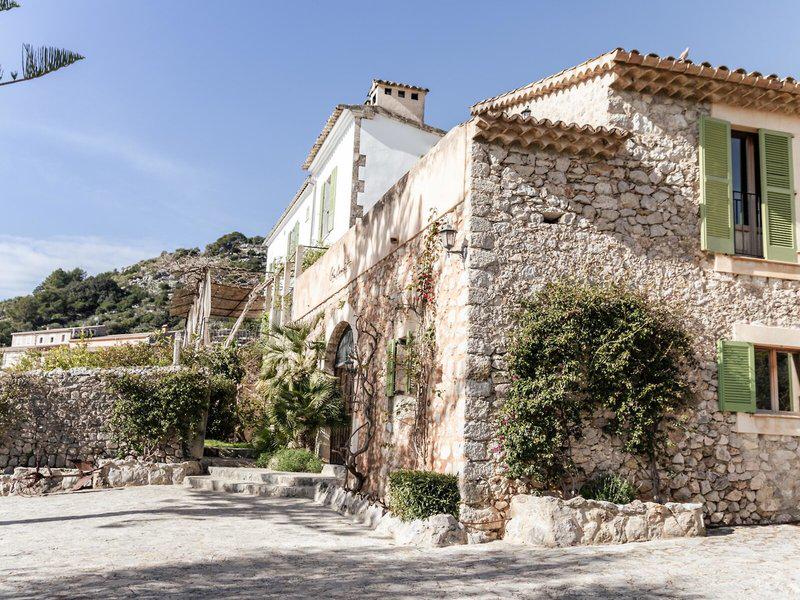 FAC62738B98A3E976DD752E4ABB9BEF7