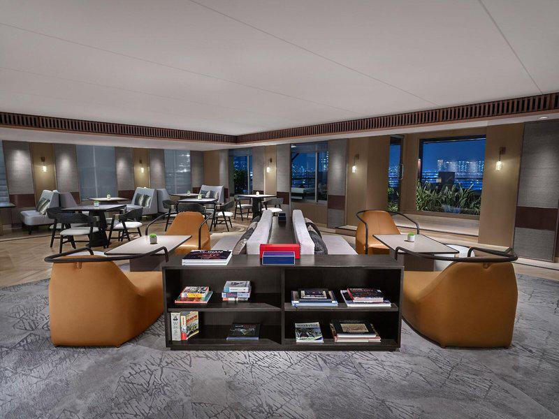 BCE5748A668886BE0CD0AA14E9AAAC42