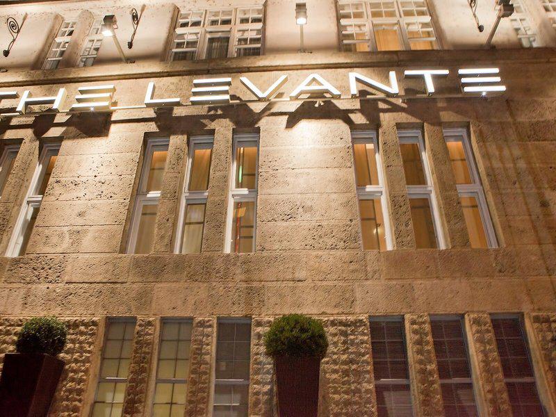 5CE03128CF650B8A7F62BF1D6D1F803D