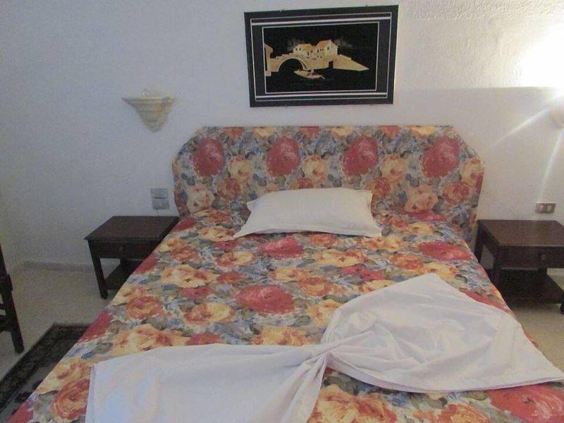 65C5FD0C68D48C701FE293B1E1E98D33