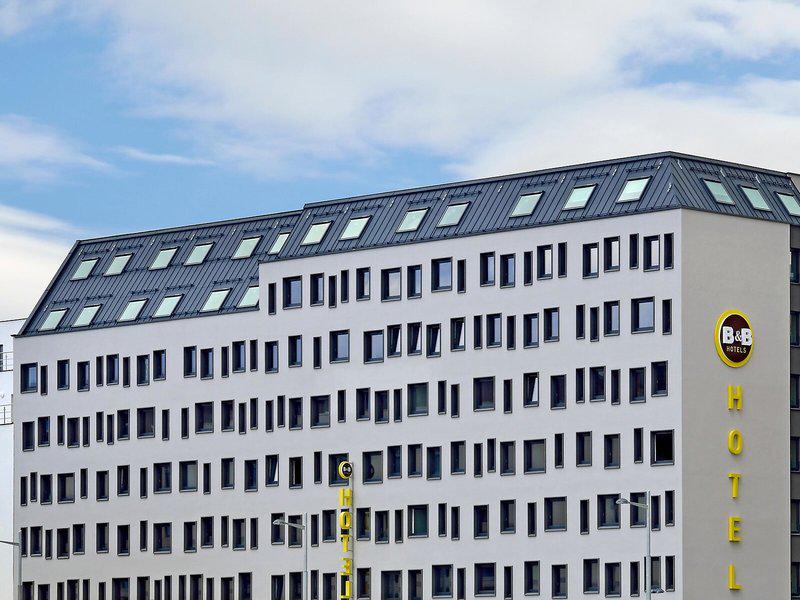 817A7DAD611E74FF98E11BC758EAAA82