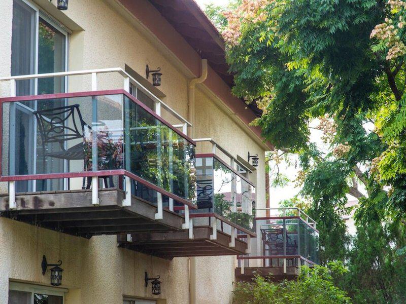 1E67720FFD8A7E9A2E2FA619AFD13043