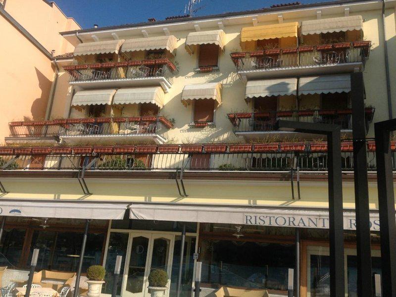 B830510240E913237CD978540C6A95D9