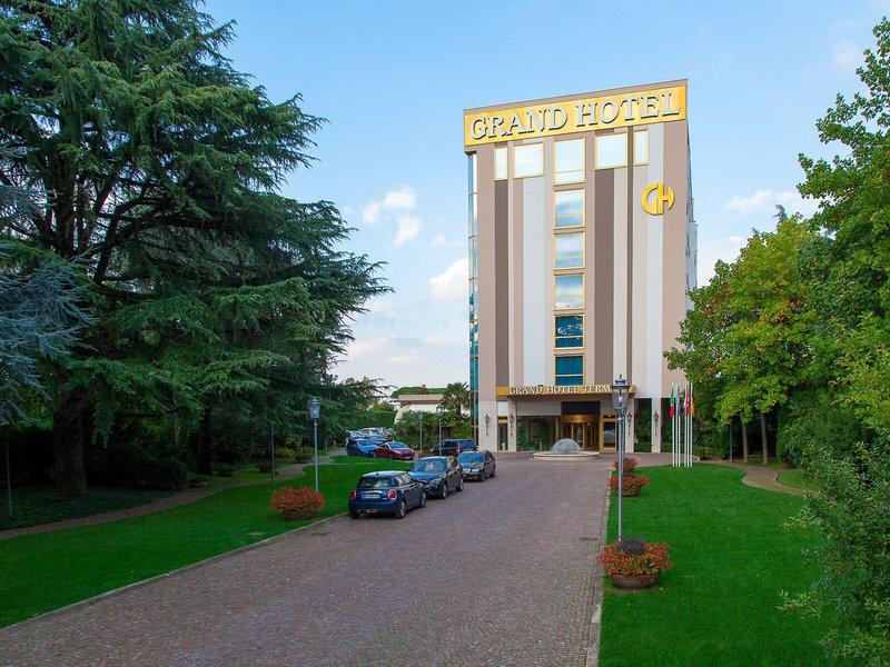 1D63A6D2AB1E14AA5426EDF3937AD349