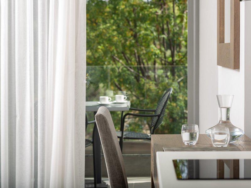 D4B0230BE40204628D2EE64083917707