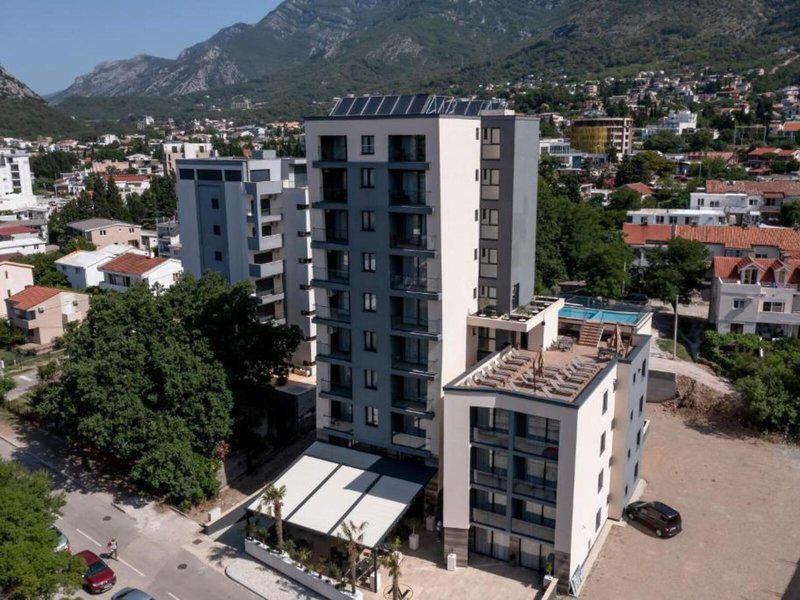 38D3E919114288A8602F4C142555273C