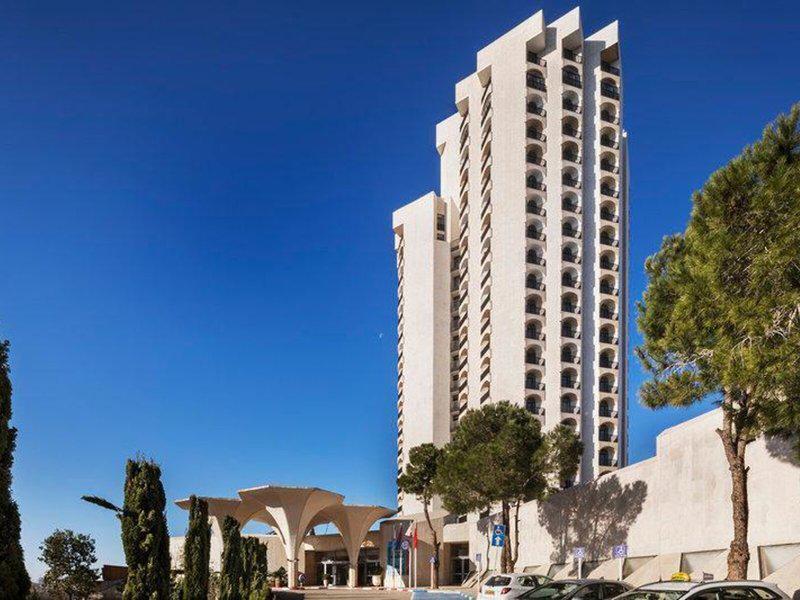 2AF094B48C0171B4FA587C77088E2341