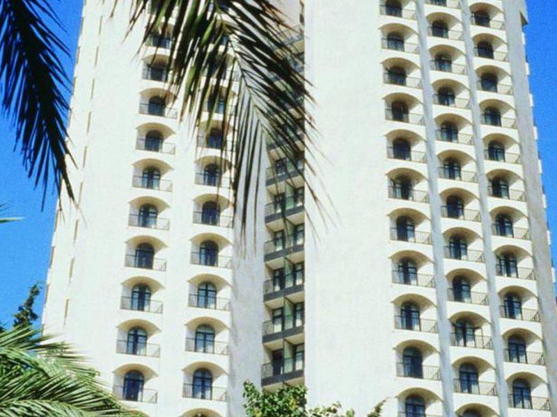 C4C0469CF5471ECE4BE22B8A5E1EB73D