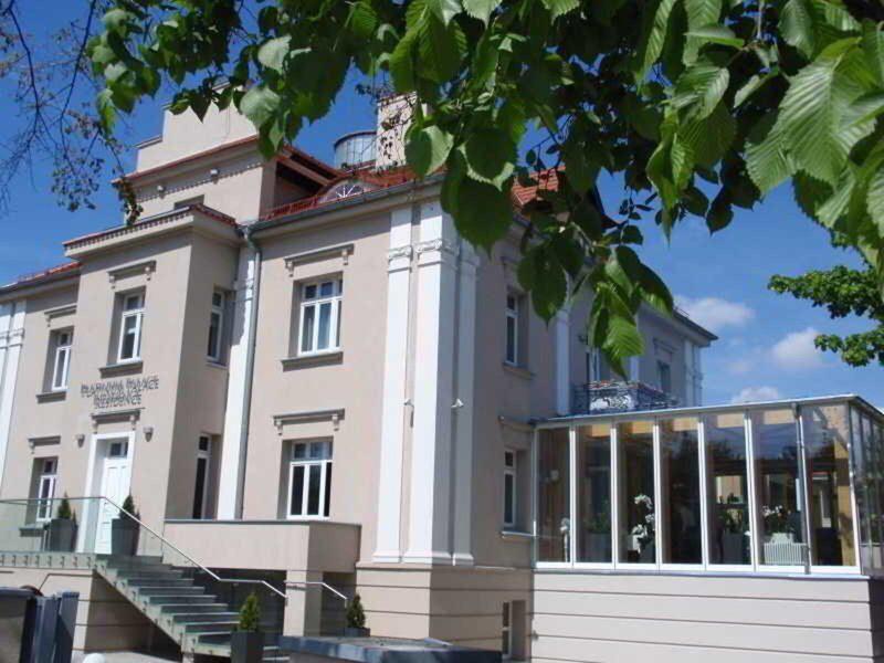 713F8468E539D9F48791B1F3A10F0084