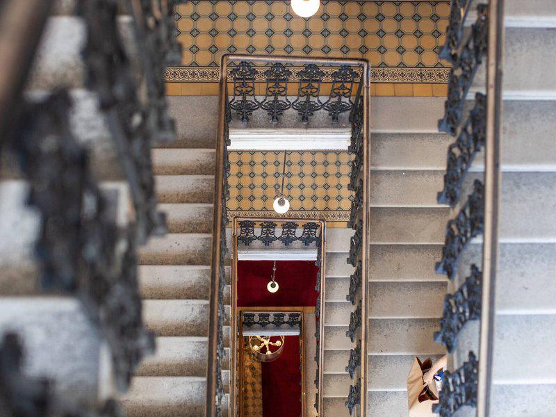 AA6D140967F6A04C742C54F03D25DC8E