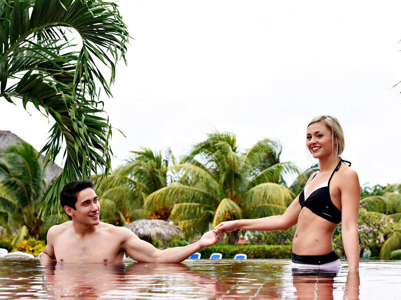 57B84A8A1F3B22152FA405CB17B13705