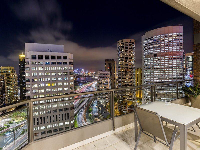 3692F98ECA449196CB5F34FCA81E812A