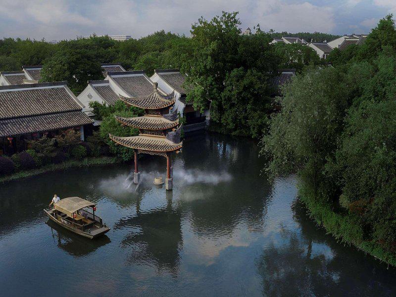 B63082C0B51760F684D1D0F5CE102FA4