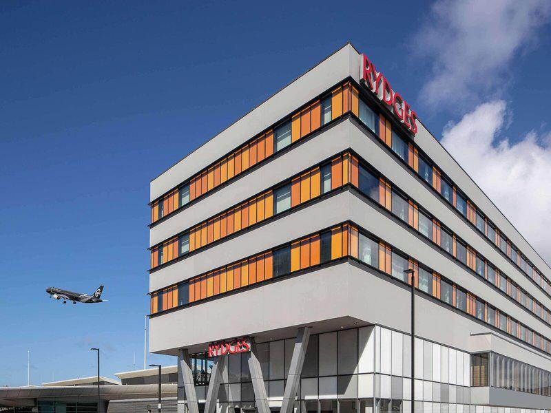 2432BF272B03DE911E62B4B9A7D189AF