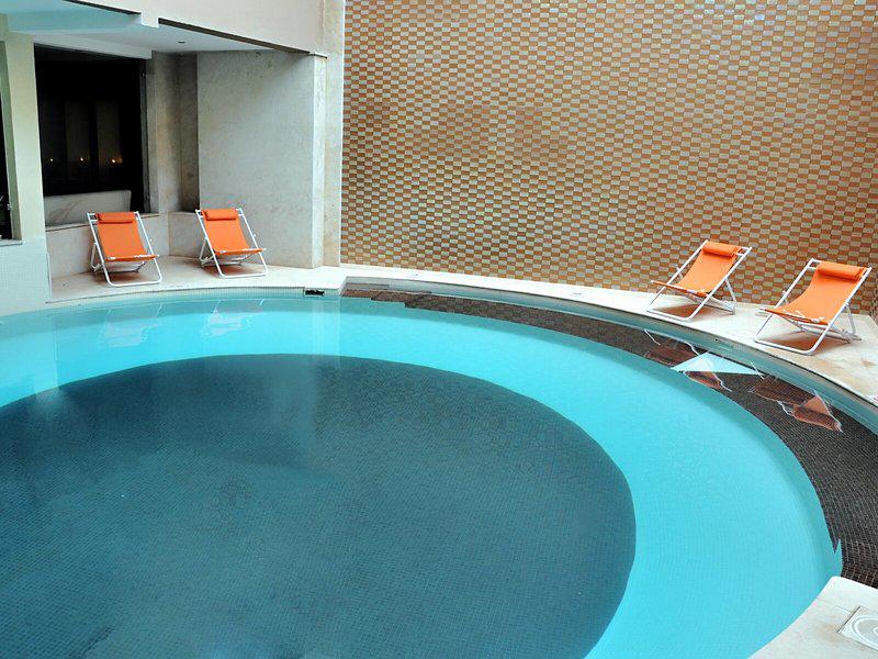 13B23A2F97976ABEF58A85493FA8A130