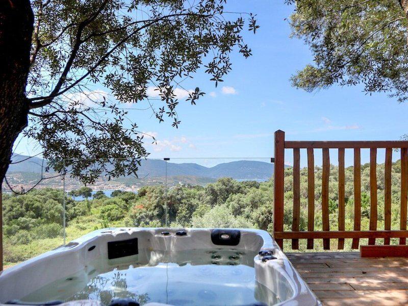 B420C1BE38FB2D8DC6839842635F0BF1