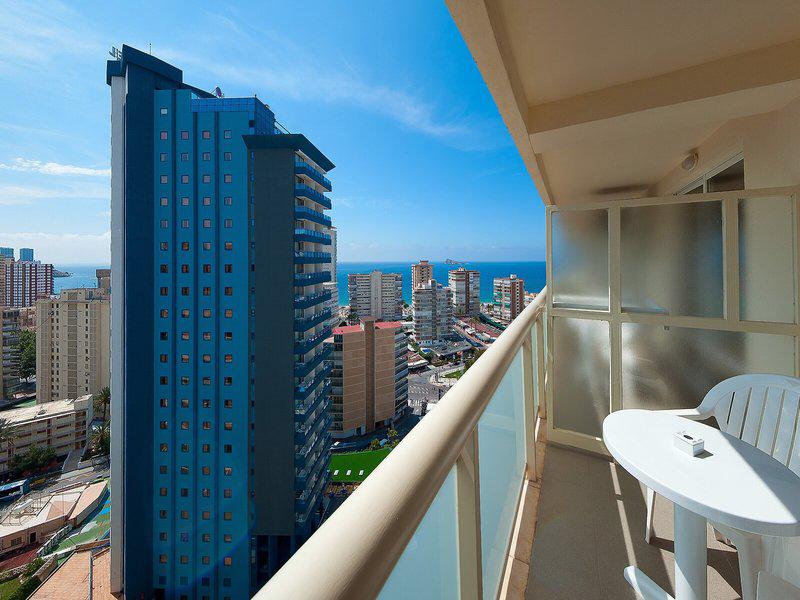 4C725B125DD41A0B316D69DD79C235F6