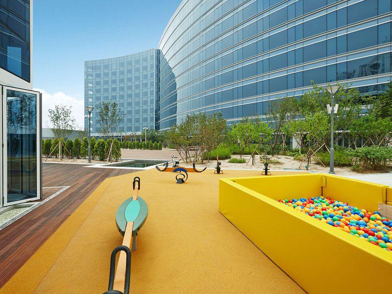 DB96A34AB126C9B85976154E6AF53FD6