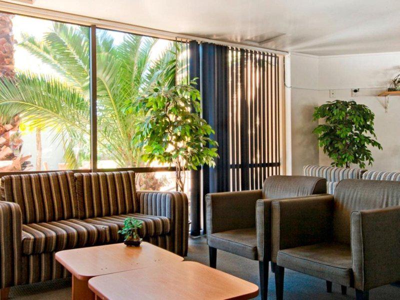 7B34BDB2C5561DAEBAF37CA625561B53