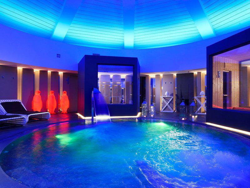 8B24285FA90F26AA6CCA97413FDF0DF6