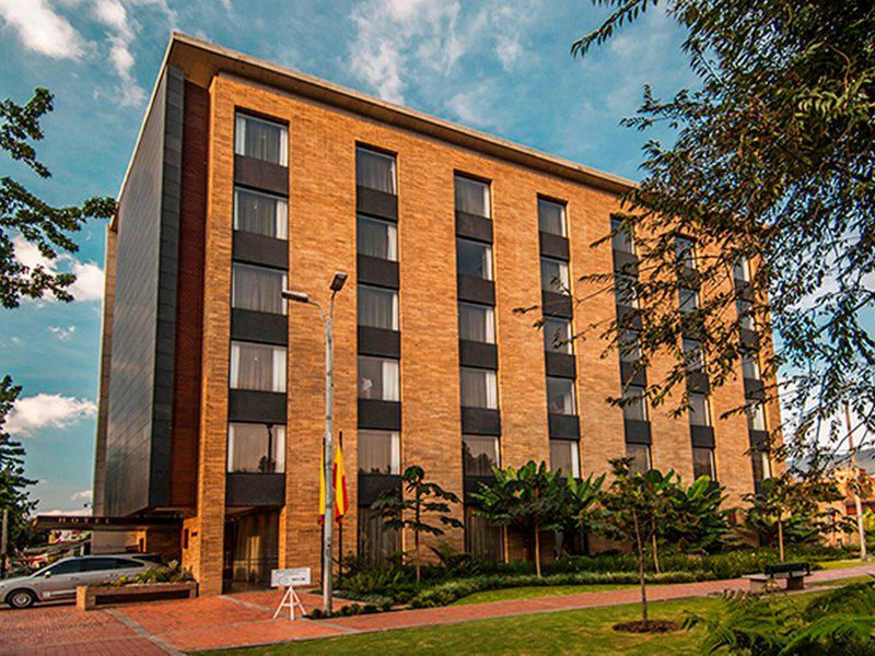 A7243050DEB3D9F2B25B3FE7D56339E1