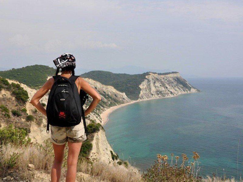 BF4CC09EE6036FDBB88DA5FA7BF052C4