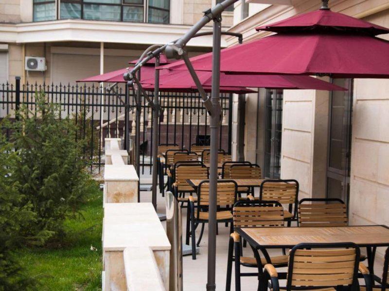 5F81DF5898D097AEE10E0A5D328E7FA7