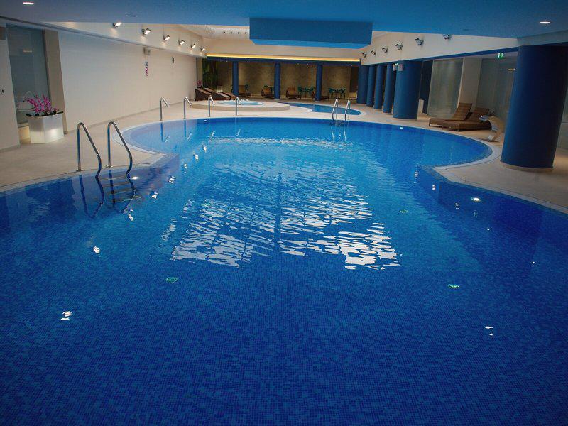 409EED32B251BAB74481E90A8E2E4295