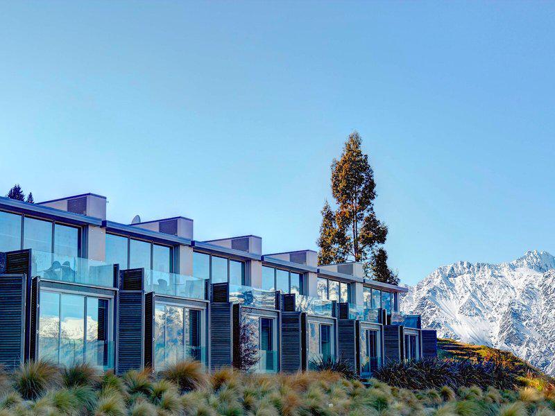 61E9F4C21F9E8E35B4C6A3193B4E641C