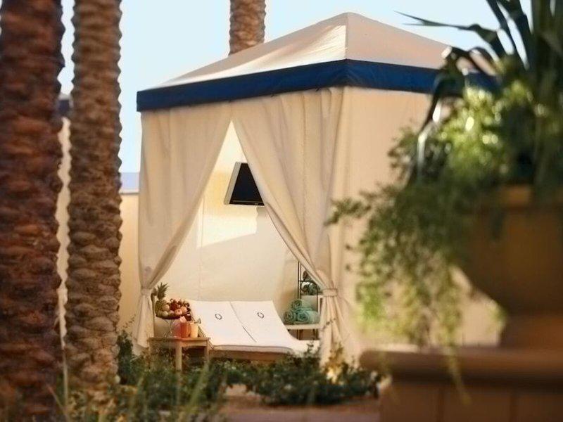 16EB3F13EA2067D3FE7146E6876BDEE2