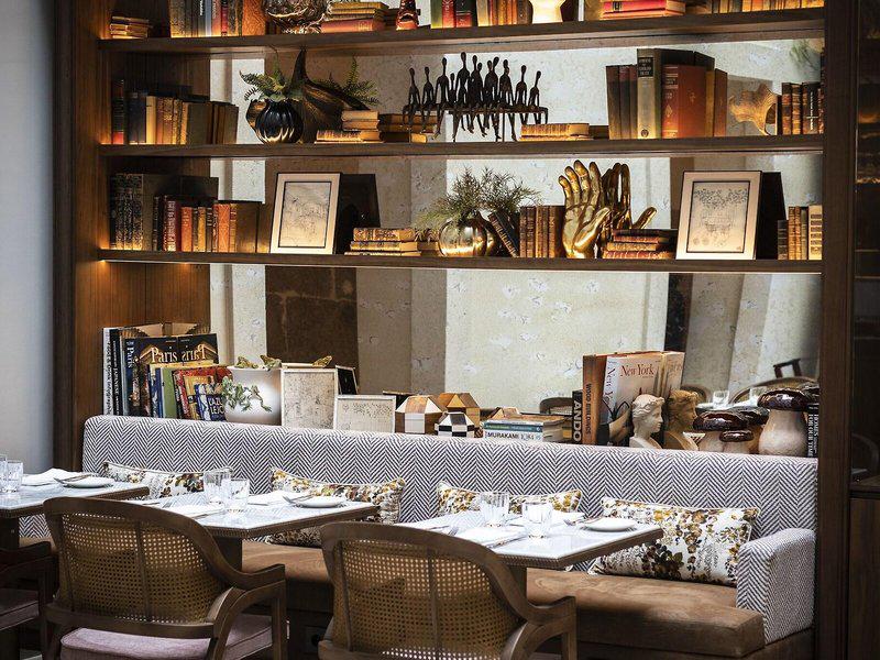 B76C4EDBC3AB194748952D94862234DE