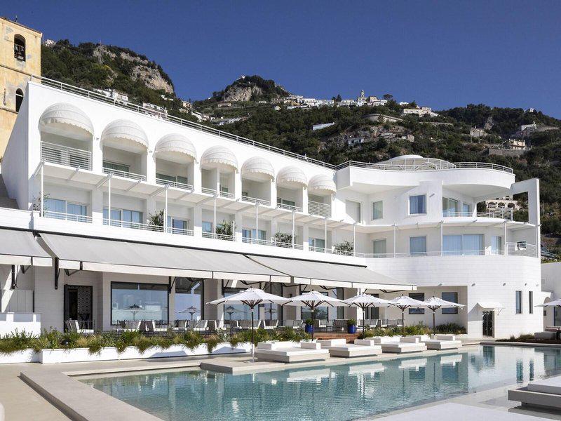 6ABEC7634E6C3320C904686A5E6D4DD6