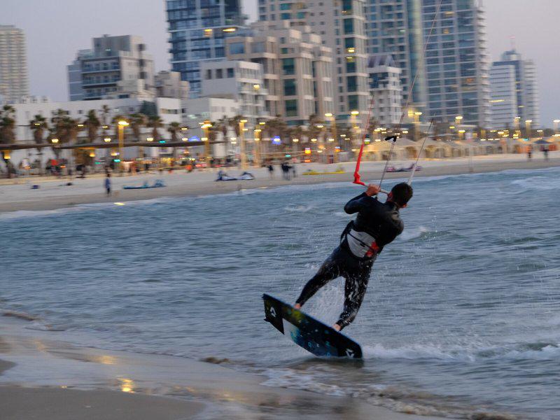 0AB31D4A877199469D7F7EE94429E9BC