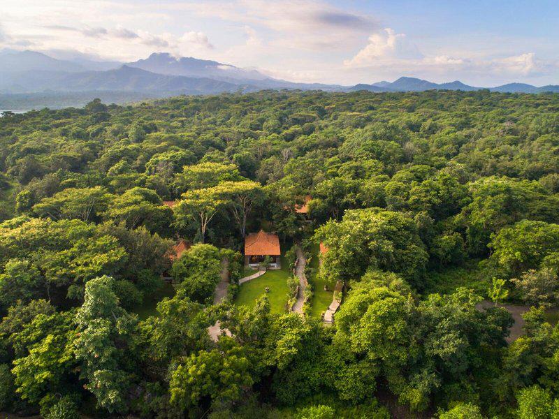 A955D8D8DF605AC059FFE6FFA75EF986