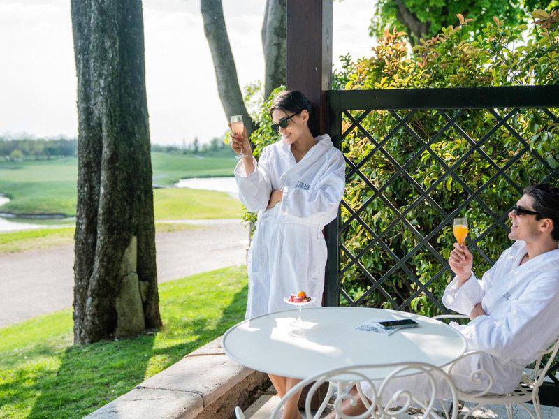 D336A898F9939E8B67F912AD6E2F8F37