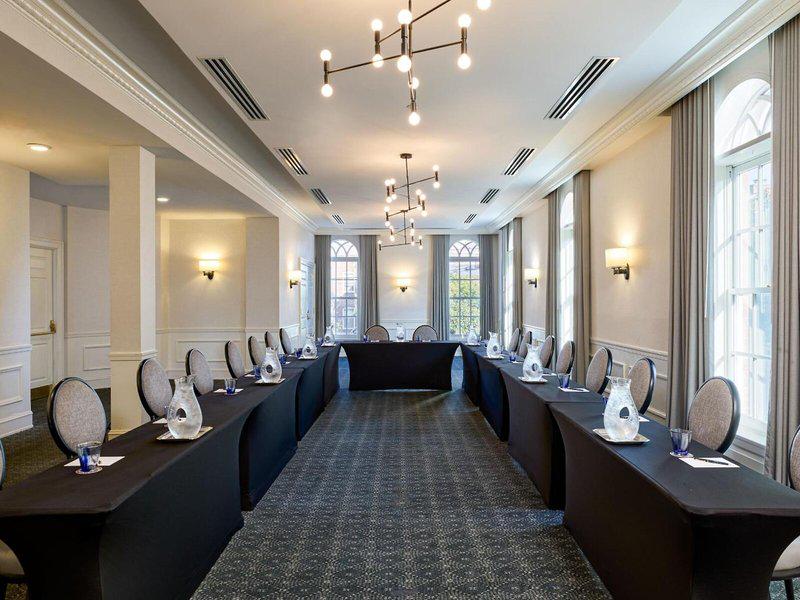 EE993EF9C9D3345AEAD4389F8CF82526