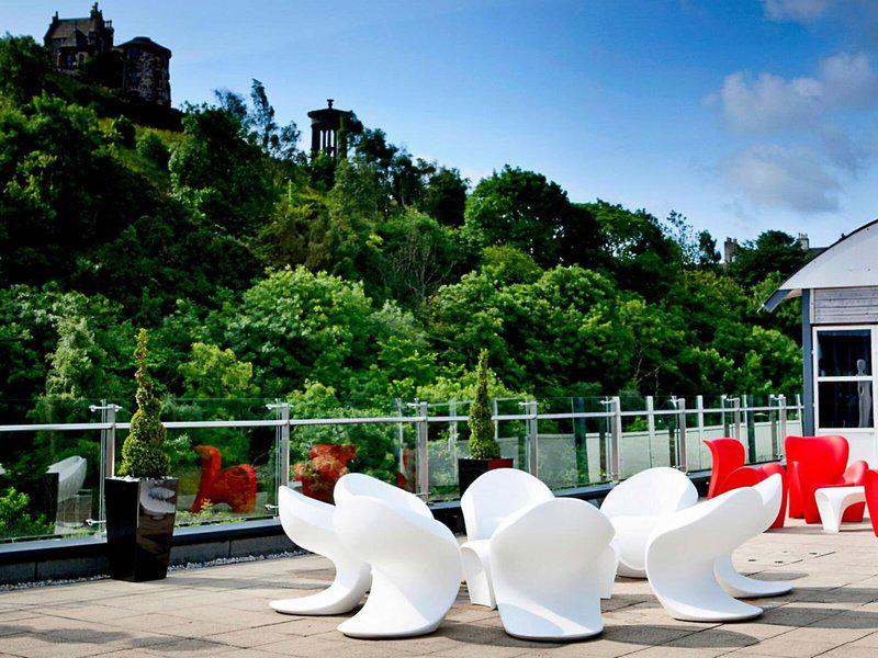 2379895BFD79EE954C52EEEC04F53573