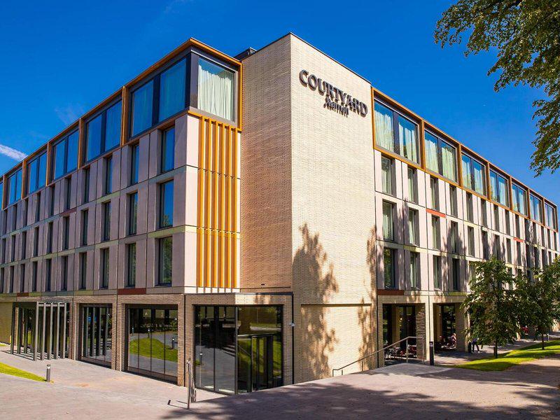 FBA775DE38D9604C2A2086A19401D845