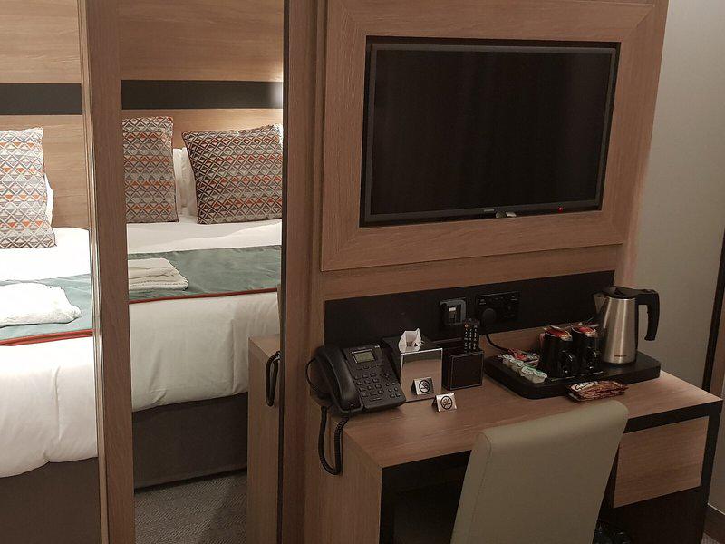 DA41DAEB580E589D520F484B9C9C0030