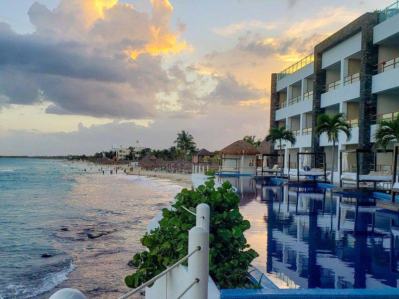 D56430969337D9D947A8B1CE258FFAC9