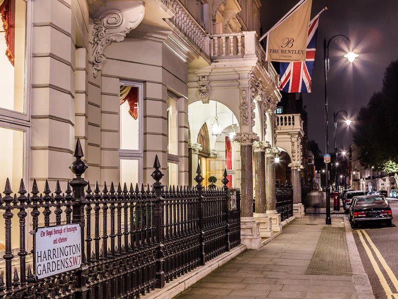 8FF1606F6BAE3255F5F7855BA6D0DA90