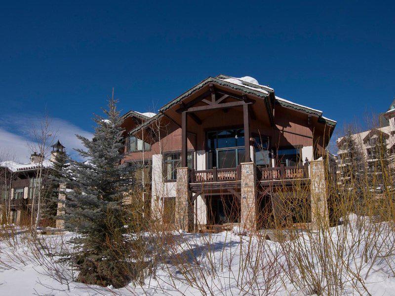 D94EF71406EF1091F0C51999E28688BA