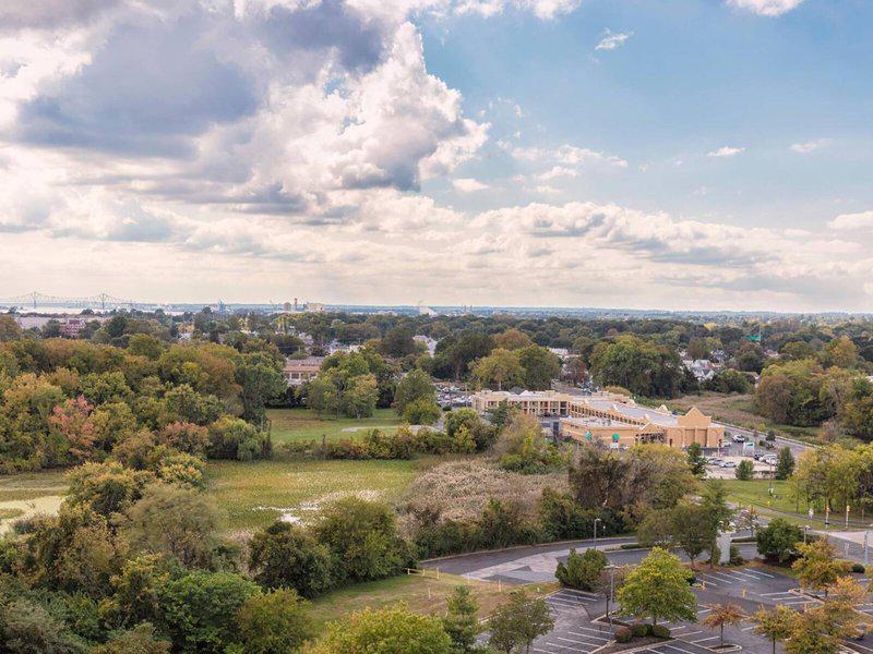 C395BFACEA3CF93E0829658D8440F58C