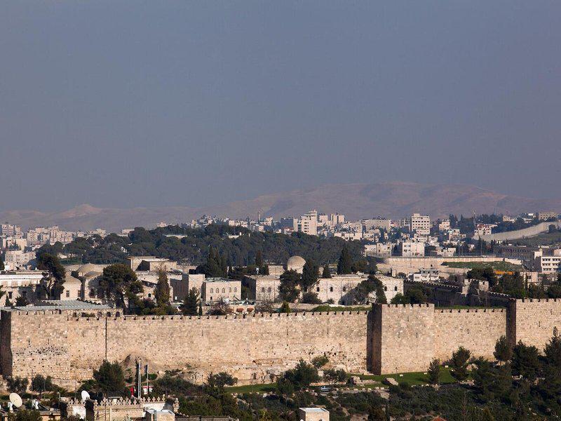 447ACCF8FEAE3145B018F69F695C9B2F