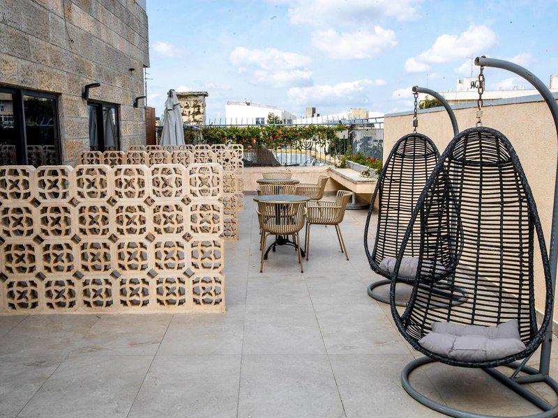 E32836A7C139F3F748AFDB84E7D624A6