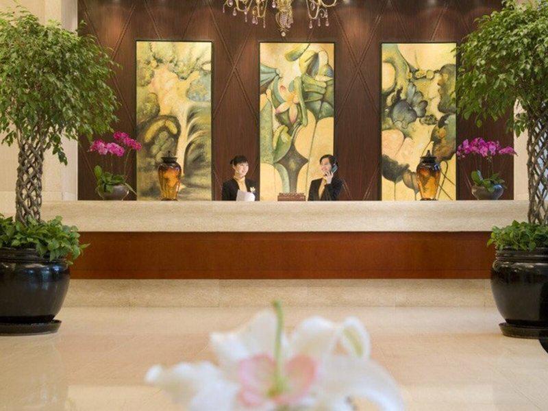 AB973E4F6CCD7AEE44DF8ACA99024B70